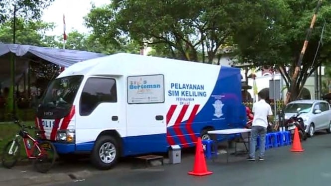 Jangan Repot ke Kantor Samsat! SIM Keliling Hadir Setiap Minggu di 3 Kota Besar