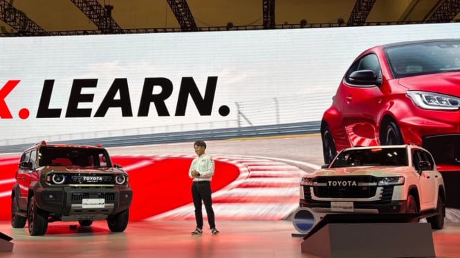 Tujuh Dekade Dominasi: Bagaimana Toyota Land Cruiser Terus Membuktikan Diri sebagai Raja Medan Off-Road