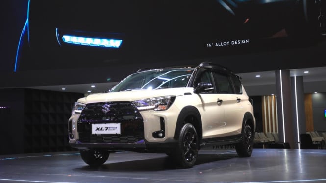 Suzuki XL7 Hybrid Jadi Sorotan di GIIAS 2026, Kabin Luas Jadi Magnet Pembeli Mobil Keluarga
