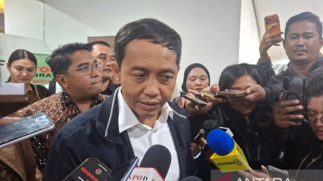 Jejak Pertemuan Tersembunyi: KPK Bongkar Hubungan Raja Juli dan Bupati Kuansing dalam Kasus Korupsi Kehutanan