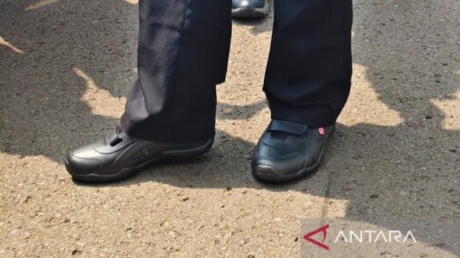 BRIN Luncurkan Sepatu Lokal Rp 75 Ribuan, Solusi Terjangkau untuk Pelajar Indonesia