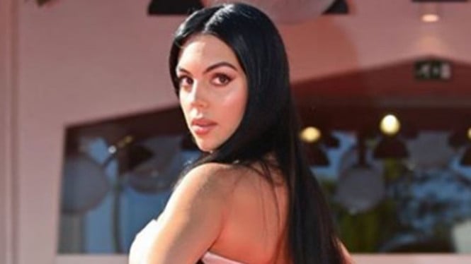 Dari Pelayan Toko hingga Ratu Rumah Tangga Ronaldo: Kisah Transformasi Georgina Rodriguez yang Menginspirasi
