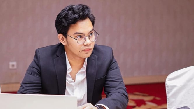 Insanul Fahmi Buka Suara Soal Kasus Nafkah Anak, Bantah Tuduhan Wardatina Mawa