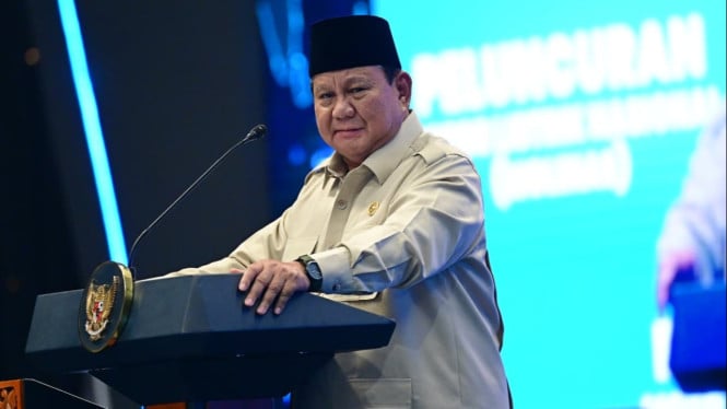 Ekspektasi Tinggi DPR untuk Pengumuman Kesejahteraan Guru di Podium Prabowo