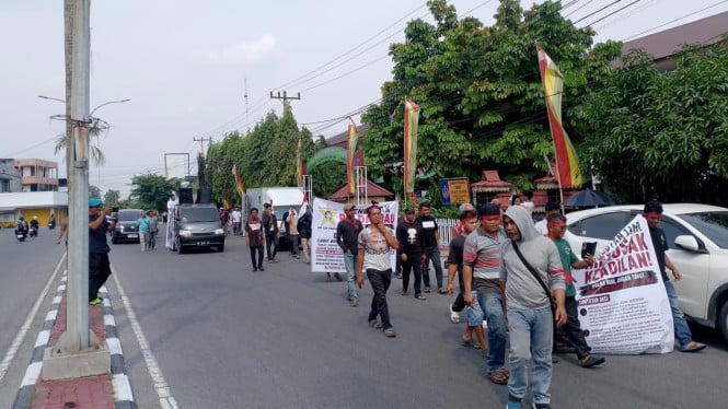 Pungli Jalan Bonai: Desakan Keras Buat Camat dan Kades Langsung Disidik Polda Riau