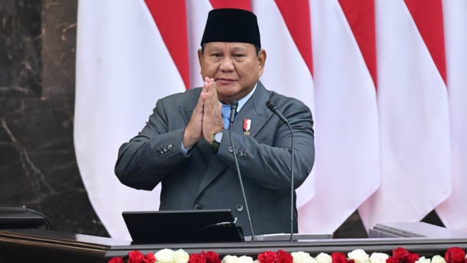 Presiden Prabowo Berhenti Sejenak di Sidang MPR untuk Meneguk Kopi, Sindir Dukungan Daerah Penghasil