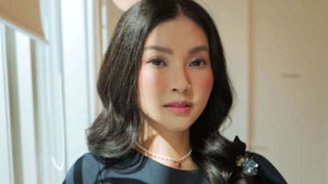 Sarwendah Comeback di TikTok Live, Buktikan Kontroversi Tak Menyurutkan Semangat Content Creator