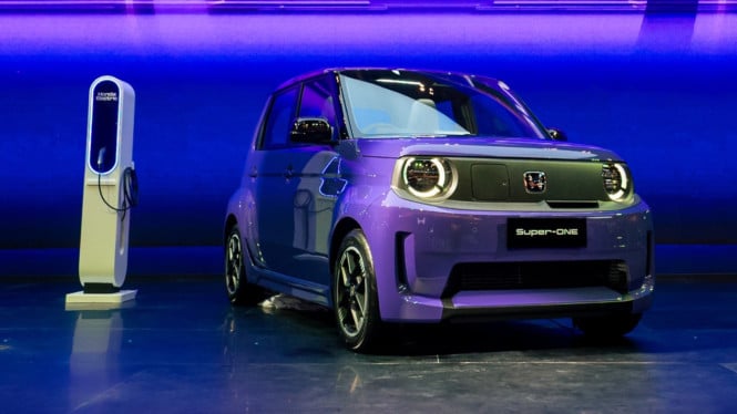 Honda Super One: Langkah Strategis Pabrikan Jepang Taklukkan Pasar Mobil Listrik Indonesia