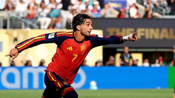 Kejutan Transfer Musim Panas: Ferran Torres Tinggalkan Barcelona untuk Bergabung PSG