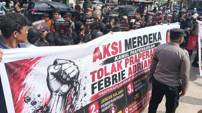 Ribuan Pendukung Keadilan Desak Hakim Praperadilan Febrie Adriansyah Bersikap Netral