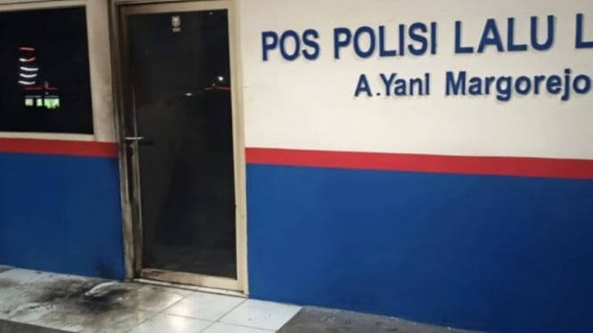 Ojol Bersenjata Molotov Serang Pos Polisi di Surabaya, Dalih Dendam Tilang Membuat Geram