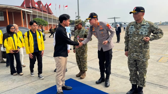 Gibran Ajak Tim Psikolog Muda UI Turun Langsung Dampingi Korban Gempa NTT
