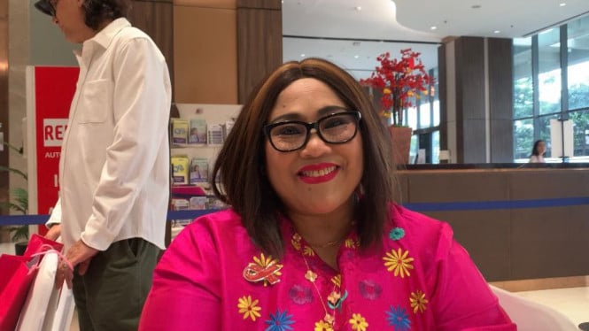 Dari Pemakaman hingga Panggung: Kisah Kelam Nunung Srimulat yang Jarang Diungkap
