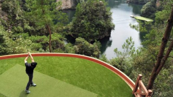 Combiphar Jadi Garda Terdepan Pengembangan Golf Indonesia Lewat Turnamen Pro-Am 2026