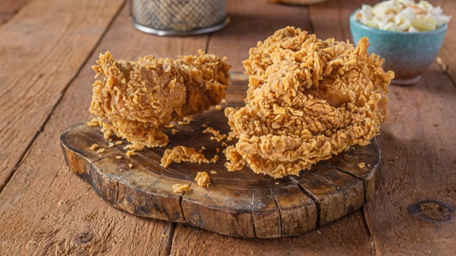 Rahasia Master Ayam Goreng: Mengapa Teksturnya Tetap Renyah Padahal Dalamnya Sangat Juicy
