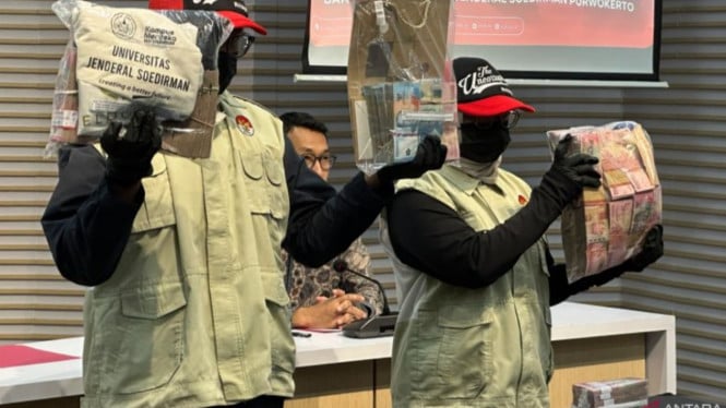 Demi Kursi FK, Warek Unsoed Diduga Peras Ortu Maba Rp650 Juta - KPK Buka Kasus