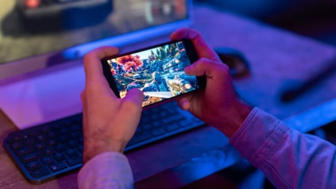 Dari Layar Kecil ke Hati: Perjalanan Game Mobile yang Mengubah Cara Bermain Generasi 90-an