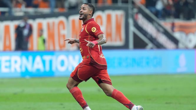 Dari Jakarta ke Brasil: Maxwell Souza Buktikan Kualitas Setelah Ditinggalkan Persija