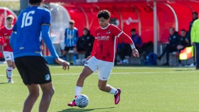 Jejak DNA Nusantara Tertarik Ke Timnas, Julian Oerip Dari AZ Alkmaar Mulai Buka Hati?