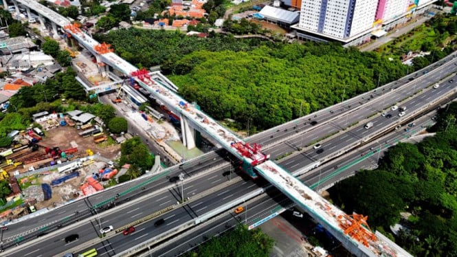 Manggarai Macet Parah! Dishub Ubah Jalur Lalu Lintas untuk Sambut Peresmian LRT Kelapa Gading