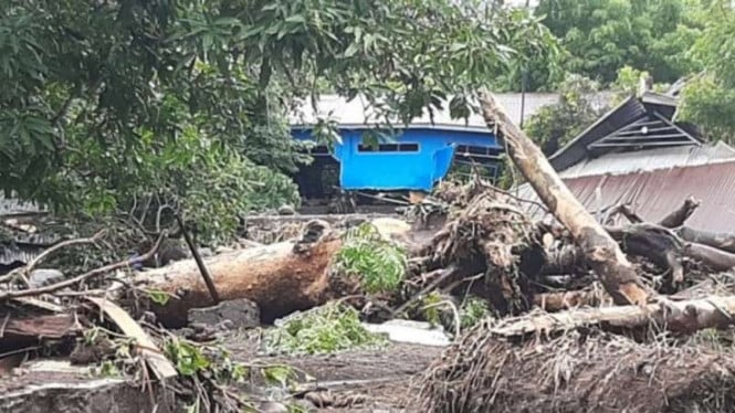 Tragedi Banjir Bandang di Perbatasan Nepal-China: 384 Wisatawan Hilang, 8 Meninggal Dunia
