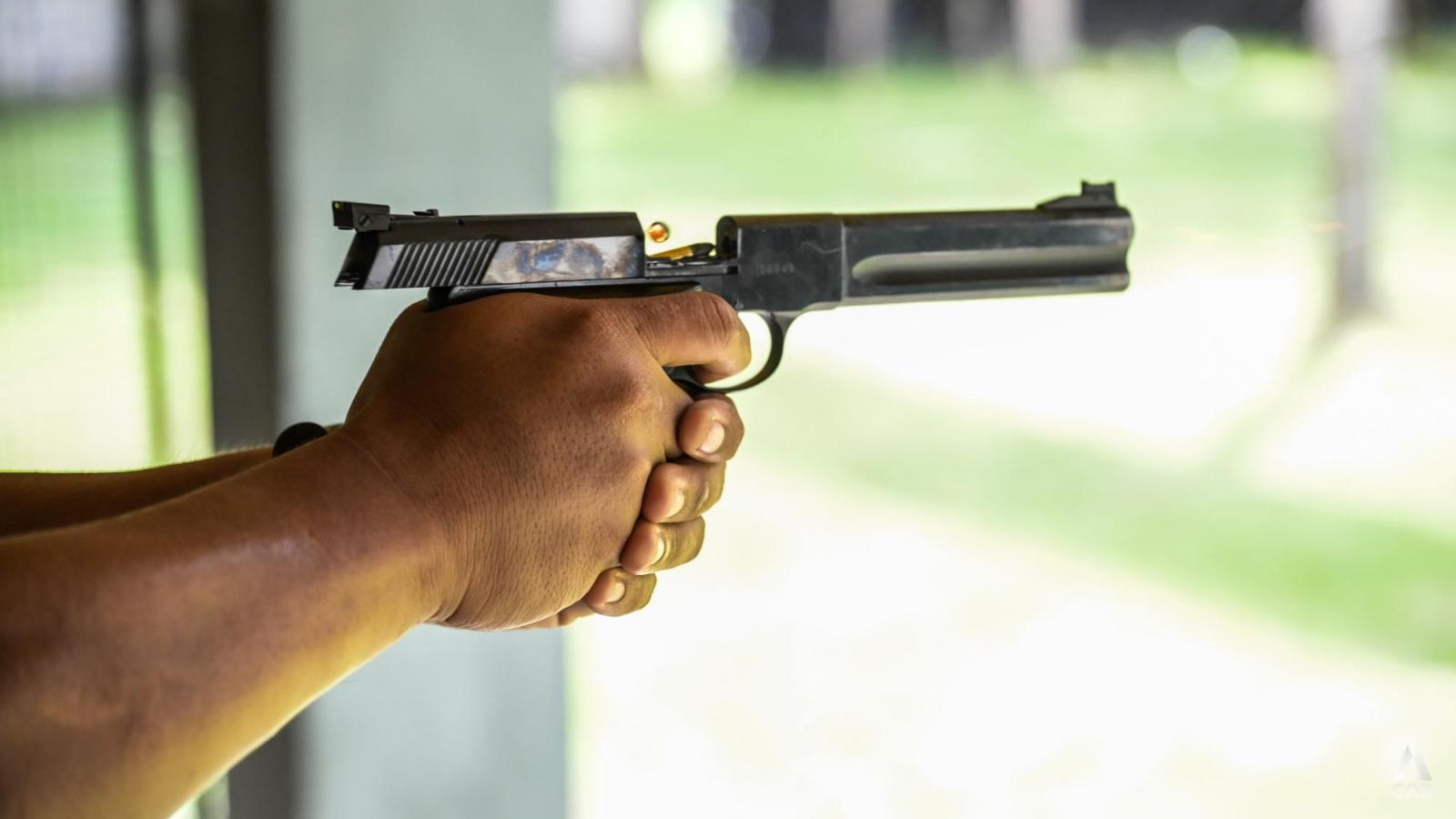Senjata Gelap Thailand: Mengapa Regulasi Ketat Gagal Menghentikan Banjir Pistol Ilegal