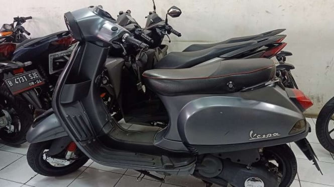 Pasar Otomotif Bekas Melonjak: Vespa Matic Jatuh ke Rp13 Juta, Mobil Domestik Kejar Target Ambisius