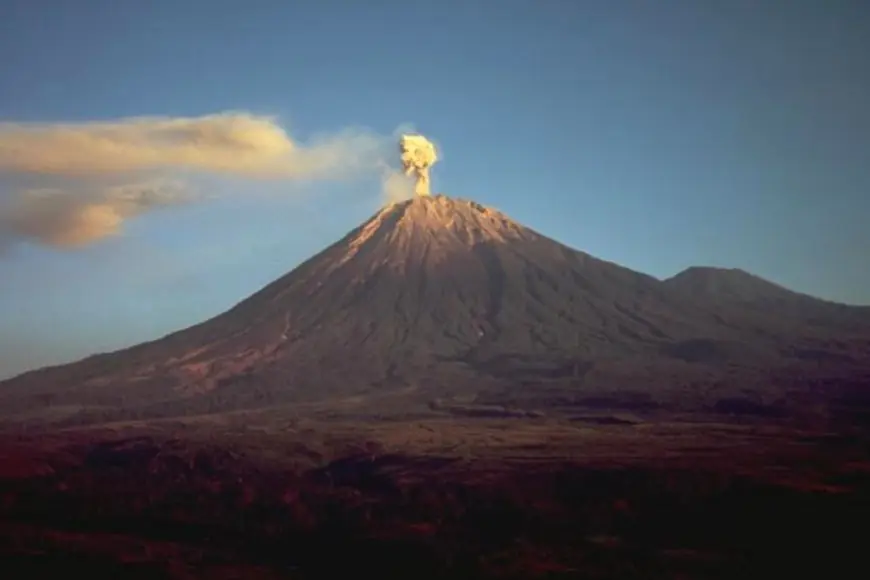 Gunung Semeru Keluarkan 21 Gempa Letusan Dalam Waktu Singkat, Waspada Area Ini!
