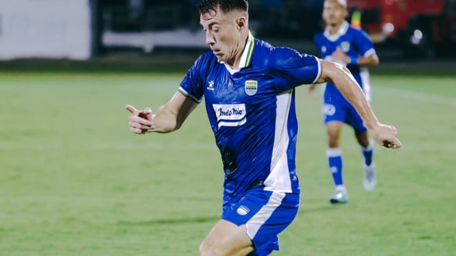 Persib Tahan Imbang Tanpa Gol Lawan Manila Digger, Peluang Emas Terbuang di Babak Pertama