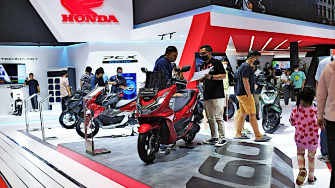 Motor Sport Honda Melejit hingga Rp1 Miliar, Ini Daftar Lengkap Harganya di Tengah Rupiah Melemah