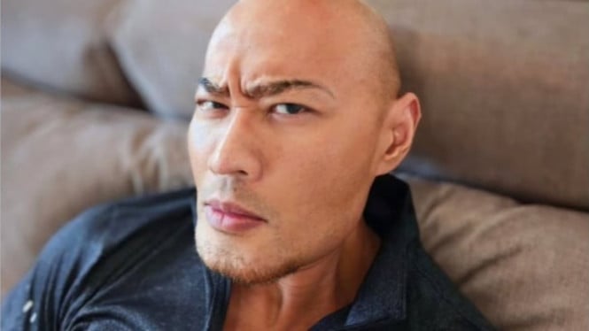 Deddy Corbuzier Ledak Marah, Acara TV Bahas Ibunya Tanpa Seizin - Ini Kronologinya