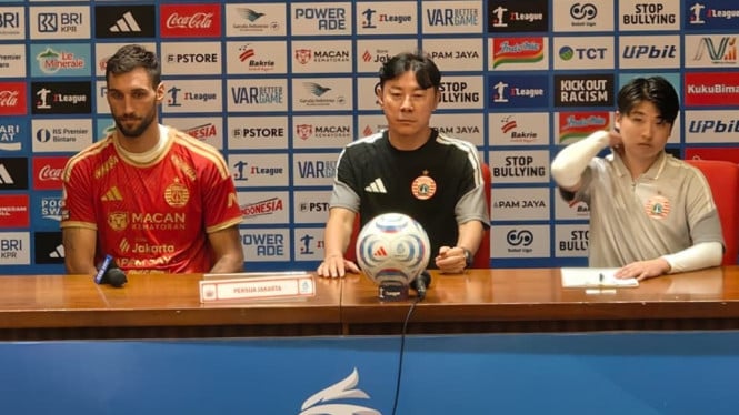 Drama 90+4 Menit: Ivan Mamut Jadi Penyelamat Persija, Akhiri Kutukan 8 Lagu Tanpa Menang atas Persib
