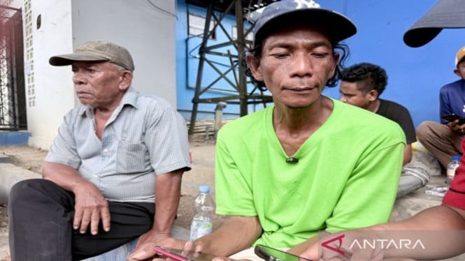 Doa Keluarga Banjarmasin untuk Tiga Penumpang Kapal Virgo Transport 8 yang Hilang di Laut Jawa