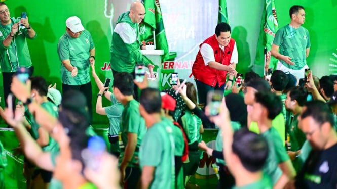 25 Ribu Pelari Ramaikan Jakarta International 10K, Erick Thohir Resmi Lepas Start di GBK