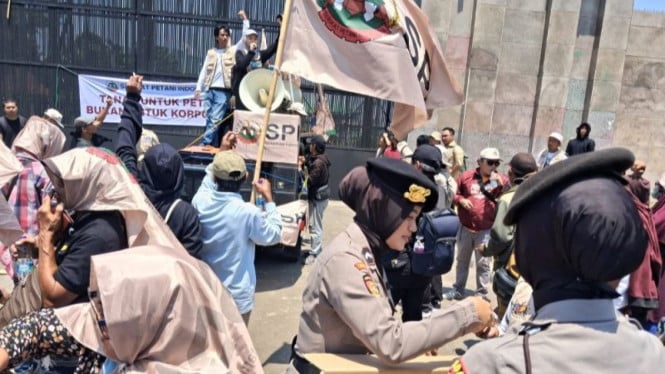 DPR Siap Terima Petani, 448 Petugas Amankan Aksi Aspirasi SPI di Gedung Parlemen
