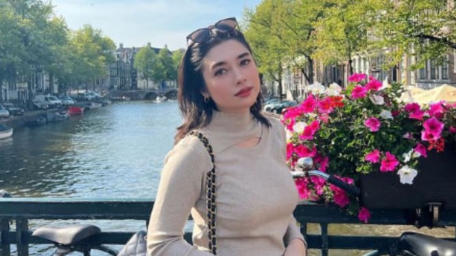 Rahasia di Balik Hubungan Andre Taulany dan Amanda Rigby: Siapa Sebenarnya Calon Istri Komedian Itu?