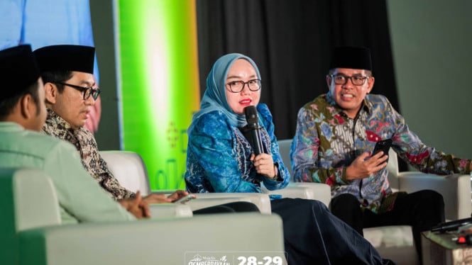 Pesantren Sebagai Mesin Ekonomi: Wamenkop Ungkap Potensi Dahsyat untuk Kesejahteraan Rakyat
