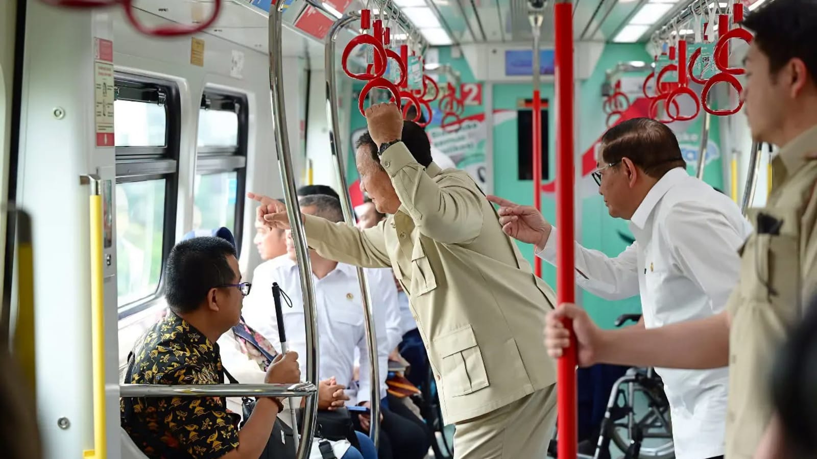 LRT Kelapa Gading-Manggarai Resmi Beroperasi, Gratis 8 Hari dengan Tarif Super Murah Rp8.000
