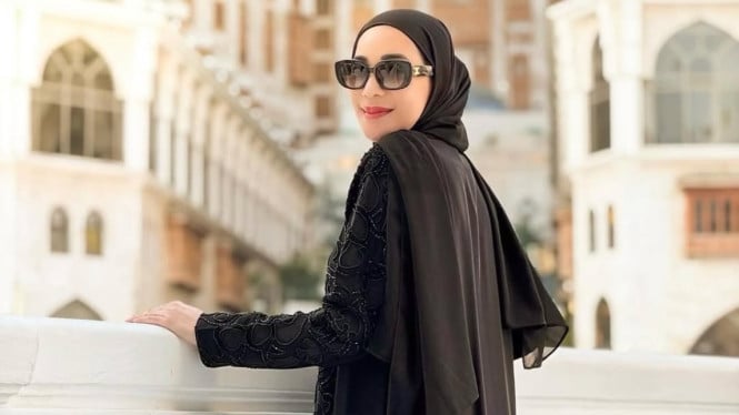 Frustasi Erin Taulany: Instagram Membandel, Nama Mantan Suami Susah Dihapus
