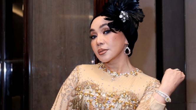 Dewi Gita Jadi Sorotan Publik Usai Terseret dalam Kontroveri Andre Taulany, Identitasnya Ramai Dibicarakan