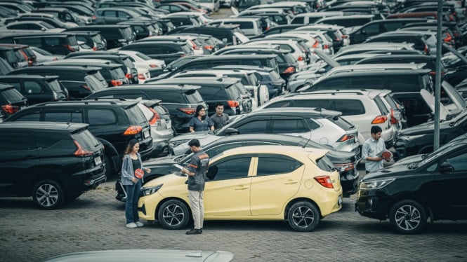 Rp150 Juta Bikin Kantong Legaan: Pilih Mobil Baru Stylish atau Bekas Terawat?