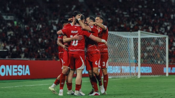 Revolusi Taktik Herdman: Timnas Indonesia Siap Gempur Singapura dengan Strategi 3-4-3 dan Pasukan Legioner