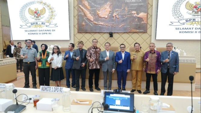 Mendagri Beri Lampu Hijau: 15 Daerah Baru Siap Disahkan Melalui Paripurna