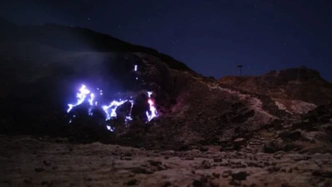 Nyala Api Biru Misterius di Papandayan Terungkap, Ini Penjelasan Ilmiahnya