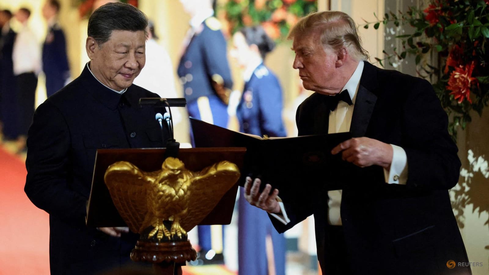 Di Balik Senyuman Trump-Xi: Harmoni Diplomasi atau Kedok Persaingan Strategis?