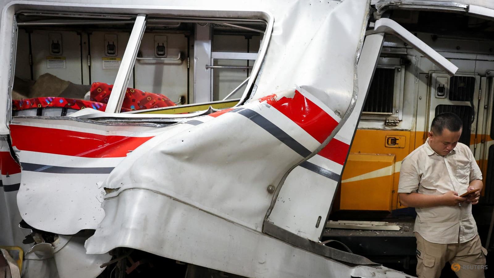Dugaan Fatal: Masinis Argo Bromo Anggrek Didakwa dalam Tragedi Tabrakan Kereta di Bekasi Timur