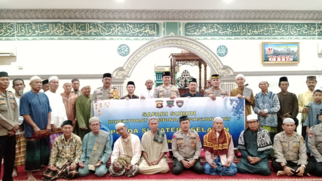 Polda Sumsel Turun Langsung Dengarkan Keluh Kesah Warga di Masjid Miftahul Jannah