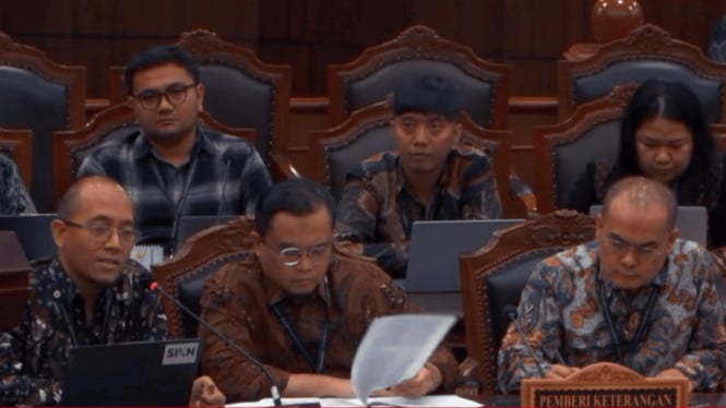Tanda Tanya Dokumen Pendidikan Gibran: MK Pertanyakan Kelengkapan Berkas Penyetaraan Ijazah