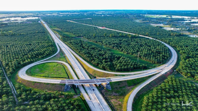 Tol Trans Sumatera Merugi, DPR Desak Pemerintah Lepas Tangan dari Swasta
