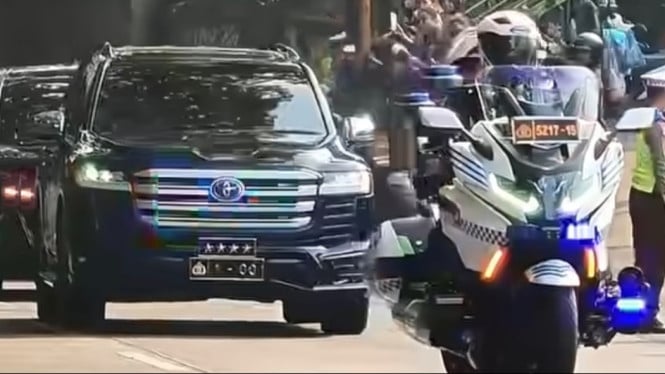 Dari Mewah Hingga Ramah Kantong: Tren Pilihan Mobil yang Sedang Viral di Kalangan Penggemar Otomotif